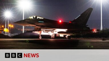 US and UK carry out fresh strikes on Houthi targets in Yemen | BBC News