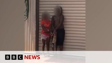 Australian man charged after allegedly restraining children | BBC News
