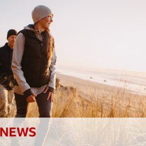 Does it really take 10,000 steps to stay healthy? | BBC News