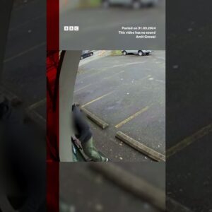 Man nearly gets cut by runaway saw blade in Eugene, Oregon. #US #BBCNews #Shorts