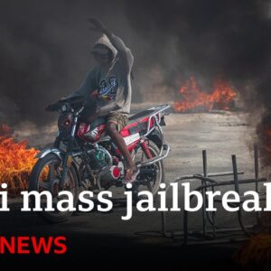 Haiti declares emergency after gangs free 4,000 inmates | BBC News