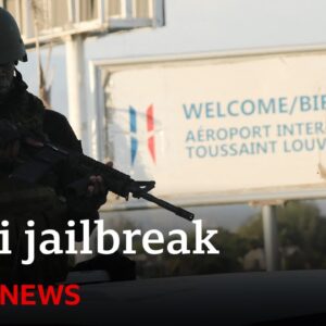 Haiti gangs target international airport after mass jailbreak | BBC News