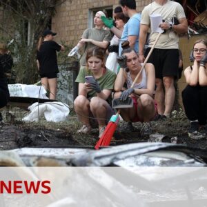 Ukraine observes day of mourning after deadly Russian missile strikes | BBC News