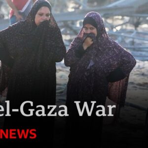 At least 19 killed in Israeli strike on Gaza ‘safe zone’ for displaced people | BBC News