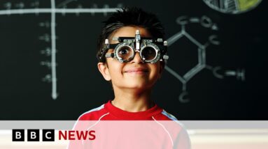 One in three children short-sighted, study suggests | BBC News