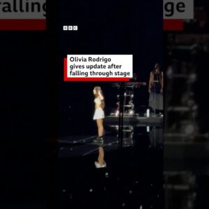 Olivia Rodrigo "ok" after falling through stage. #OliviaRodrigo #Australia #BBCNews
