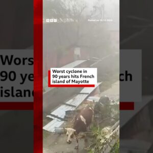 One resident said he saw “an entire neighborhood disappear”. #Mayotte #BBCNews