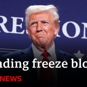 Donald Trump’s spending freeze blocked by US judge | BBC News