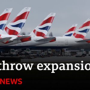 UK chancellor backs London Heathrow Airport third runway | BBC News