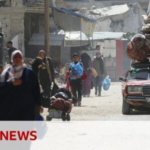 Israel issues new evacuation order in Gaza | BBC News