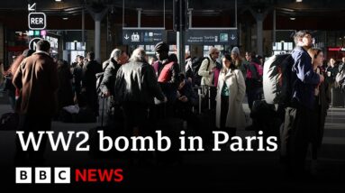 Unexploded World War Two bomb causes travel chaos in Paris | BBC News