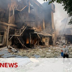 Russian strikes in Ukraine hit Kyiv and kill two in Odesa | BBC News