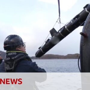 Royal Navy unveils new Atlantic strategy to counter Russian threat | BBC News