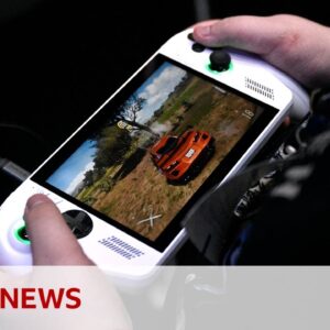Is Microsoft's first ever handheld Xbox console worth the wait? | BBC News