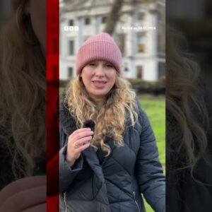 Commuters are being urged to complete journeys before the "weather bomb" hits. #Storm ##BBCNews