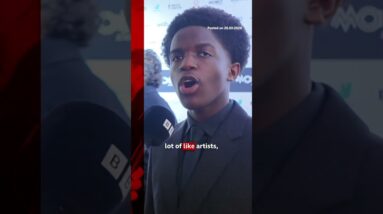 Rapper DC3 says "I can't write without praying" at MOBOs. #Mobos #MoboAwards #BBCNews