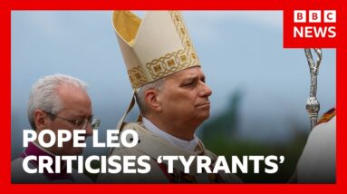 Pope criticises 'tyrants' who spend billions on wars after Trump spat | BBC News