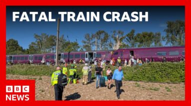 One dead and 11 very seriously injured in Bedford train crash | BBC News