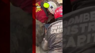 Rescuers cheer as man pulled from rubble after Venezuela earthquakes. #BBCNews