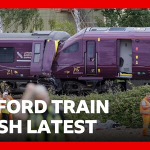 What we know so far about the Bedford train crash | BBC News