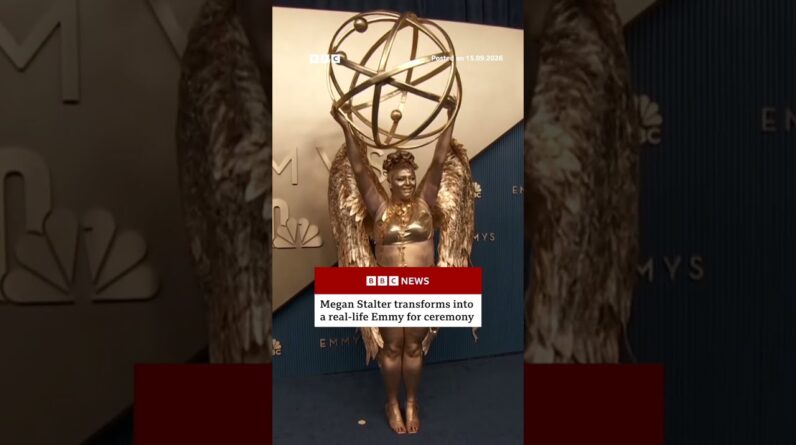 Actress Megan Stalter transforms into a real-life Emmy for ceremony. #Emmys #BBCNews