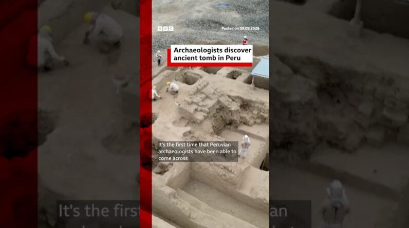 Archaeologists discover ancient tomb in Peru. #BBCNews