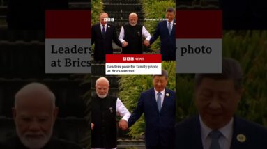 World leaders pose for family photo at Brics summit. #Brics #Delhi #BBCNews