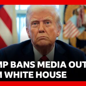 US President Donald Trump bans CNN and Politico from White House | BBC News