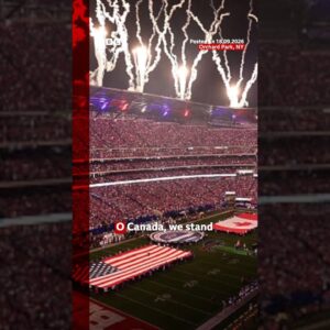 US NFL fans sing Canada anthem in border city stadium. #BBCNews