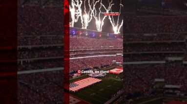 US NFL fans sing Canada anthem in border city stadium. #BBCNews