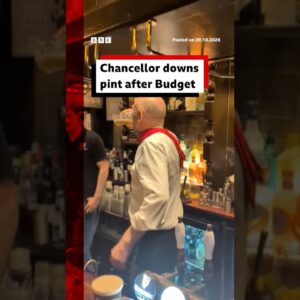 John Healey downs pint to keep up tradition of UK chancellor visiting a Westminster pub. #BBCNews