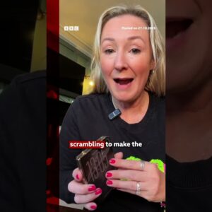 BBC Tech Editor tries iPhone Duo for first time. #BBCNews