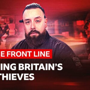 Inside the police battle against hi-tech car theft gangs | BBC News